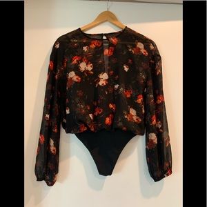 Aritzia black floral bodysuit - size S